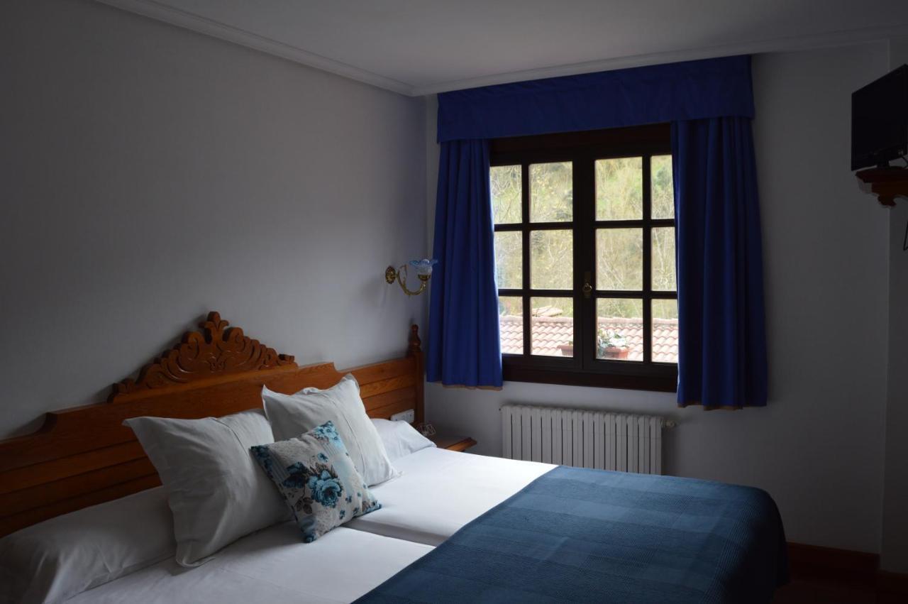 Hotel El Jisu Camaleño Eksteriør billede