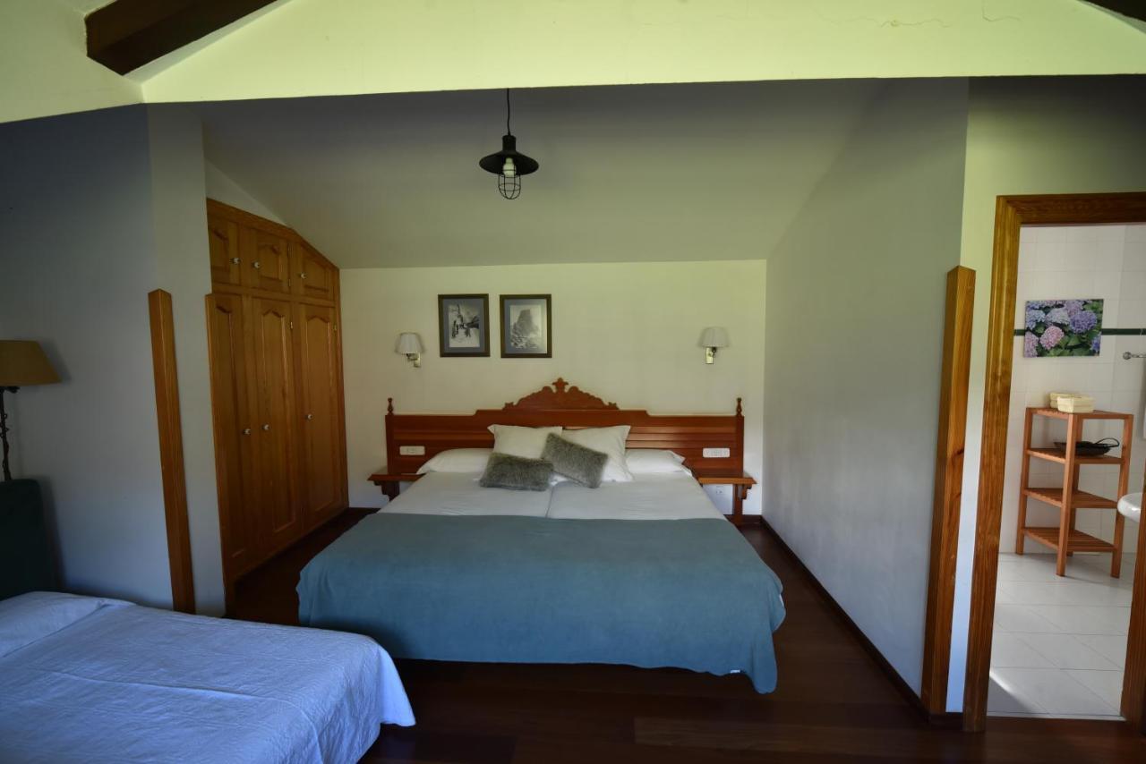Hotel El Jisu Camaleño Eksteriør billede